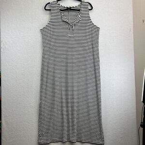 J. Jill Wearever Women’s Maxi Dress Sz LP Black & White Stripe Rayon/Spandex EUC